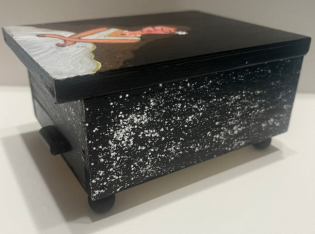 A mini hand painted jewelry box