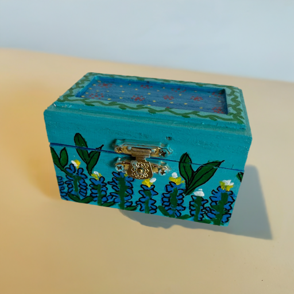 A blue bonnet hand painted small wooden box