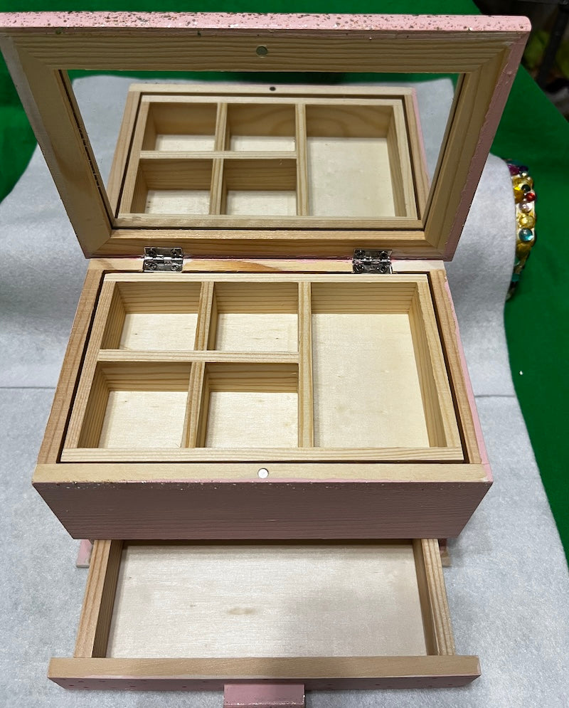 Hibiscus painted jewelry box