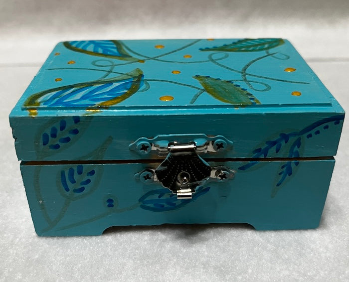 A blue gift box