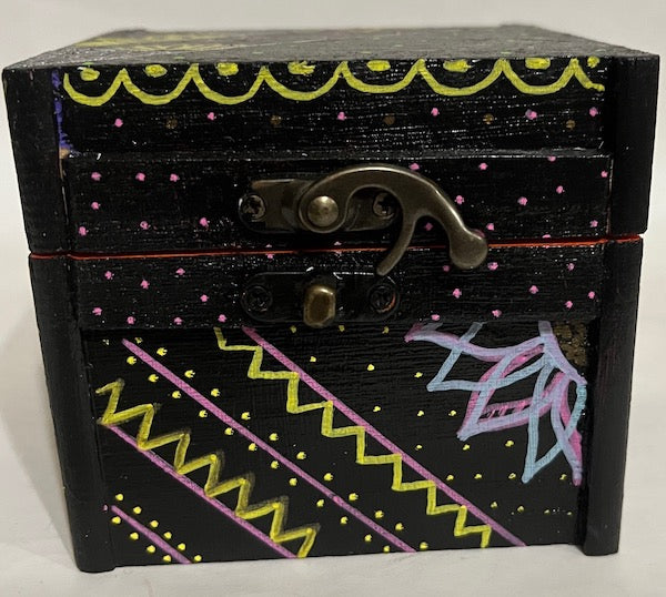 A square wood gift box