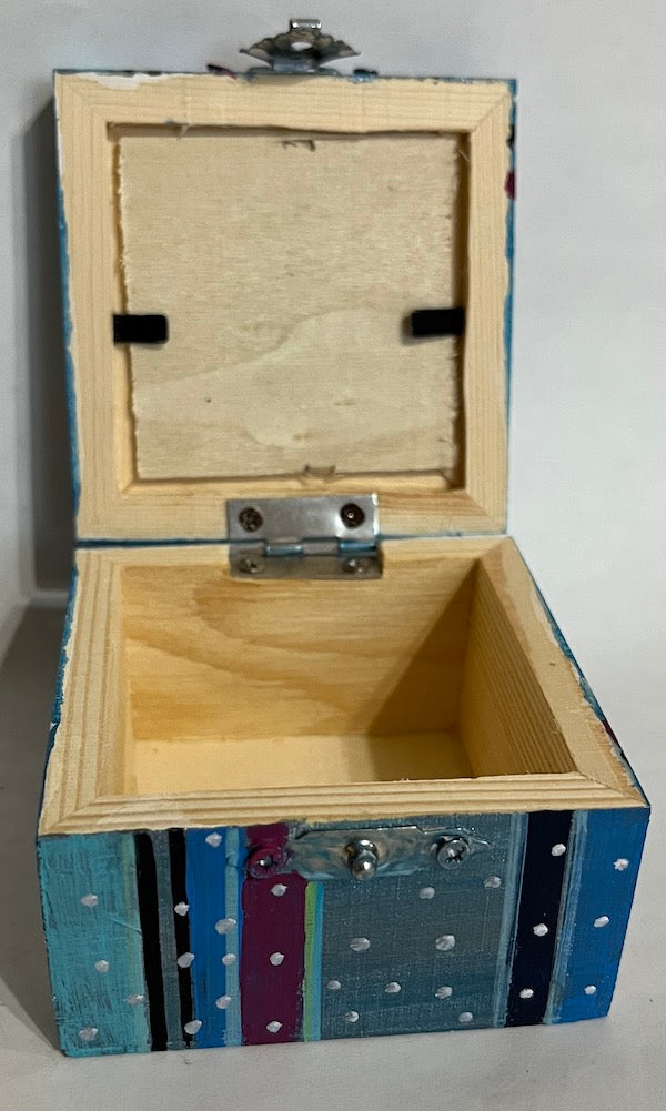 A pretty hand painted blue wooden gift box