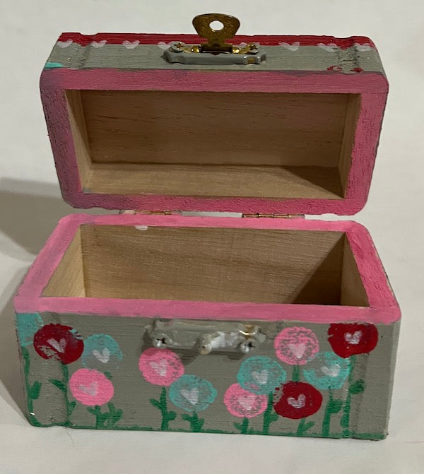 A wooden Jewelry box Painting ideas! – sinhascreations