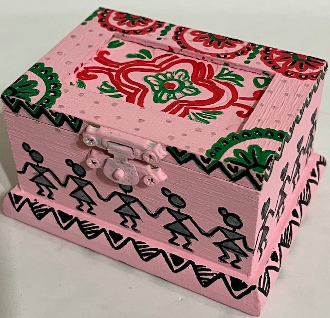 Pink hand painted small Warli gift box to gift candies and small accessories 