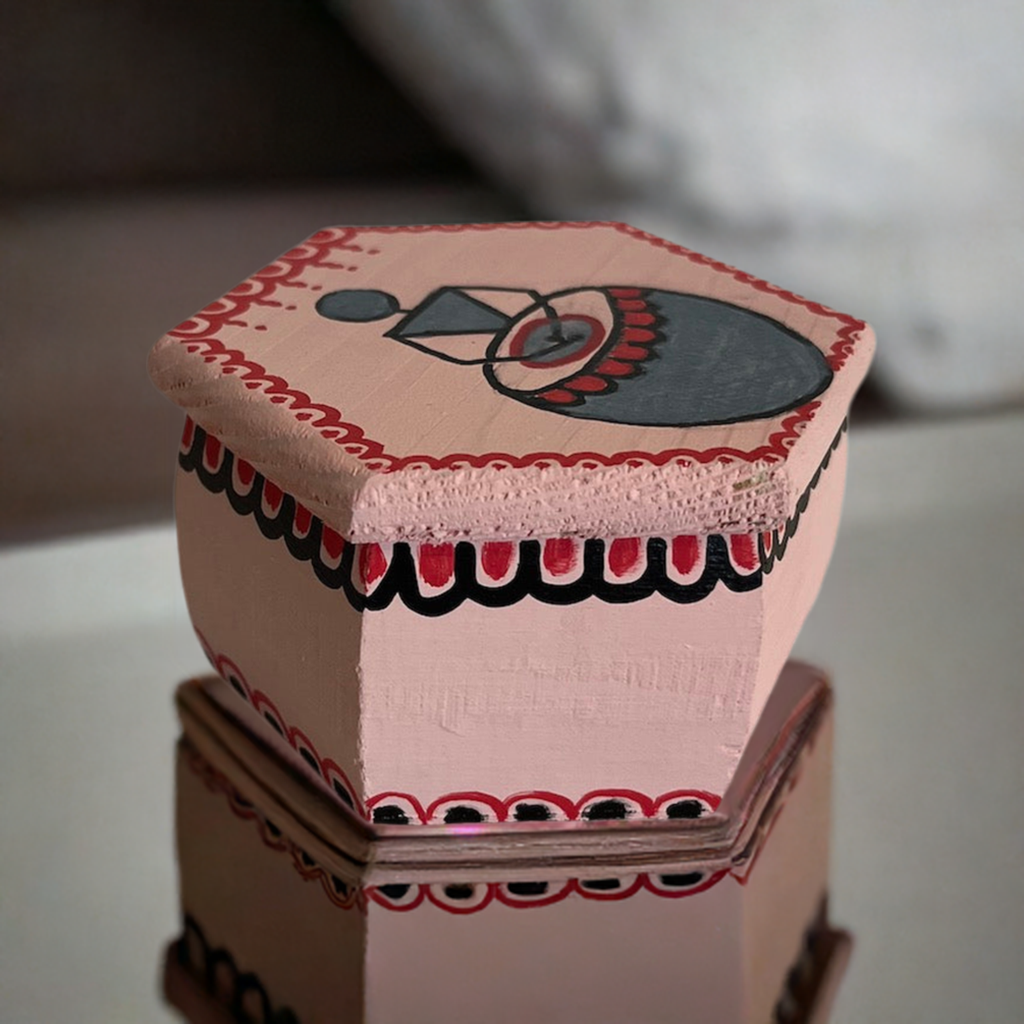 A hexagon shaped cute jewel top hand painted box