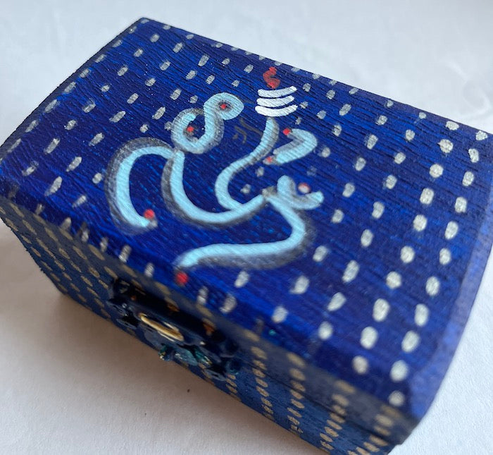 A blue festival gift box to gift or store small accessories 
