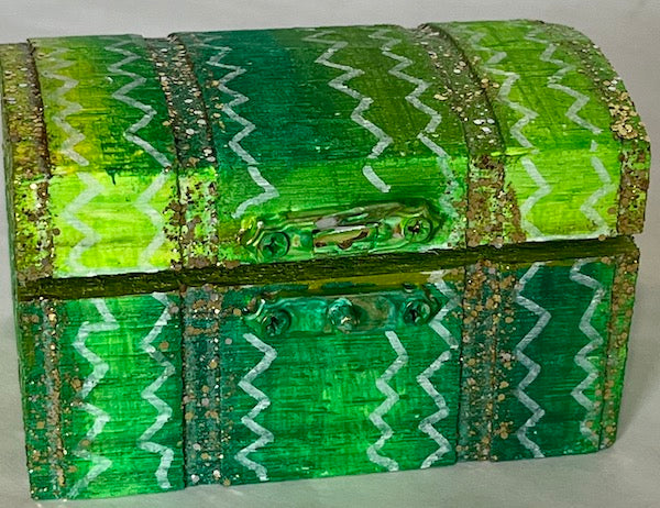 A green shaded wooden gift box