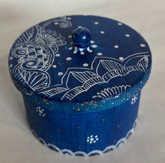 Adorable Mini Box with Round Lid