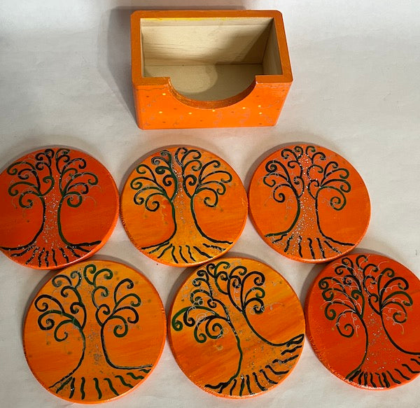 Set of six wooden coaster set